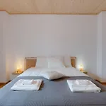 Renovated Historic ~large & Cozy ~casa Nespereira