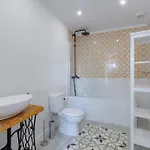 Renovated Historic ~large & Cozy ~casa Nespereira 公寓 *